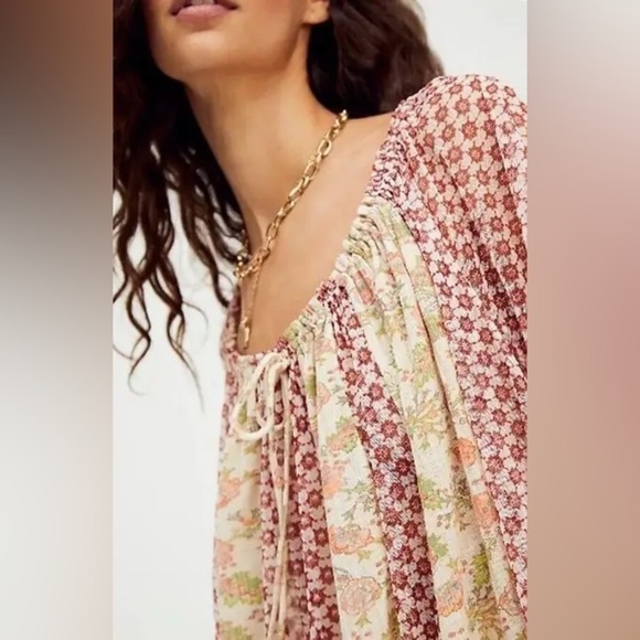 Free People Because I Love You Floral Tunic Top - Picture 3 of 9